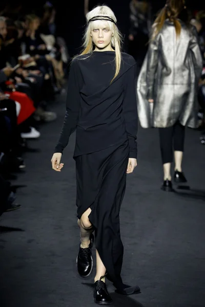 Look 23